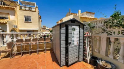 Semi-detached house on Calle C-2 P Flamenca Sur photo 26