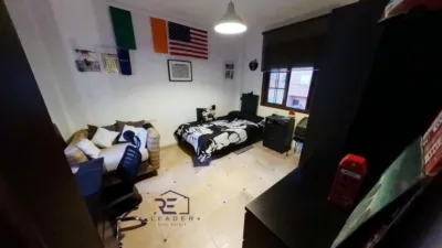 Semi-detached house on Calle San Isidro photo 6