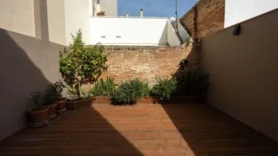 Terraced house on Carrer de Pi i Margall photo 3