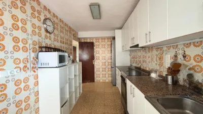 Apartment on Calle del Ingeniero Sanchiz Pujalte, 19 photo 13