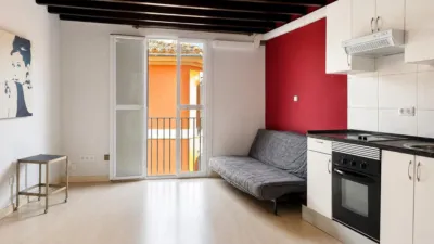 Apartment on Carrer de la Pau, 1 photo 4