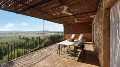 House on Carretera de Castell d'Empordà photo 2
