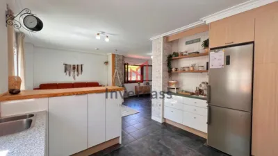 Townhouse in Barrio Otañes photo 18