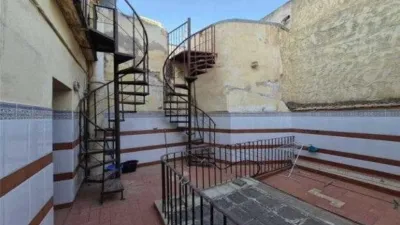 House in the Centre photo 11