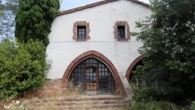 Historic Masia to be Restored in Can Coll 4 photo 13