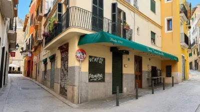 Apartment on Carrer de la Pau, 1 photo 17