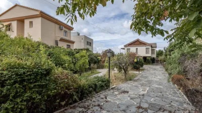 House on Paseo de Huétor-Vega photo 31