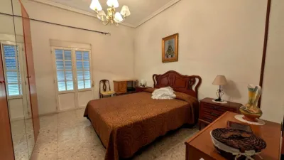 Apartment on Doctor Corral and Mairá Street photo 16