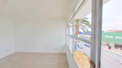 Flat in Parla photo 8