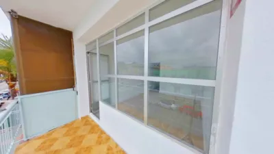 Flat in Parla photo 2