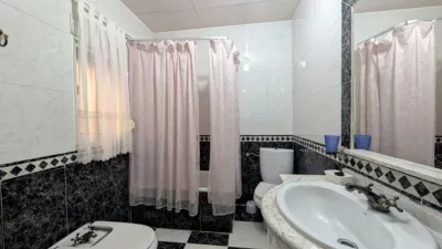 Apartment on Doctor Corral and Mairá Street photo 29