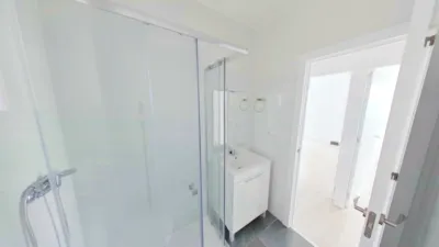 Flat in Parla photo 26