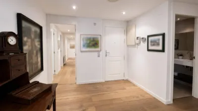 Apartment on Carrer de les Planes photo 17