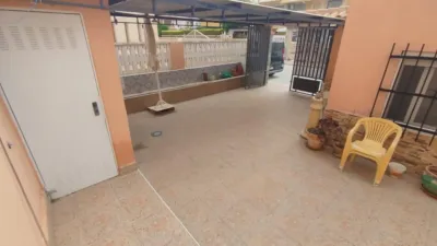 Apartment on Calle del Pantano de Puentes photo 2