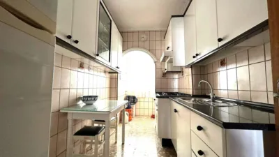 Apartment in University Area photo 5