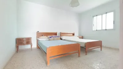 Chalet en Onil photo 9