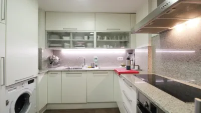 Apartment in Centre photo 9