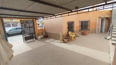 Apartment on Calle del Pantano de Puentes photo 9