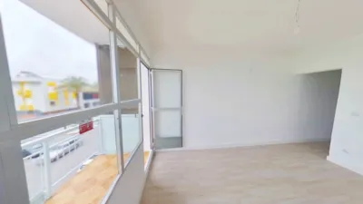 Flat in Parla photo 7