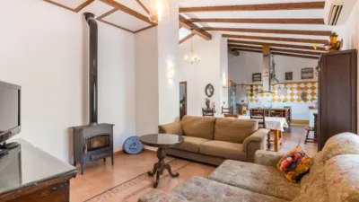 Chalet in Cañada Hermosa photo 9