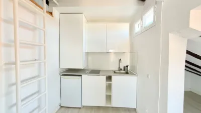 Apartment on Calle de las Huertas photo 12