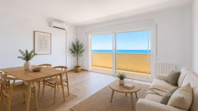 Apartment on Calle del Pintor Marià Carbonell Llopis photo 6