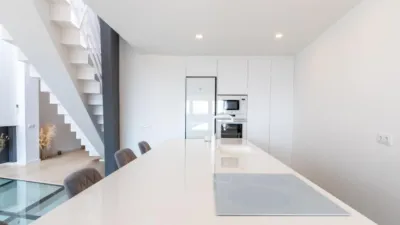 House in Centre photo 15