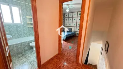 Apartment on Calle de la Sierra Maigmó photo 21
