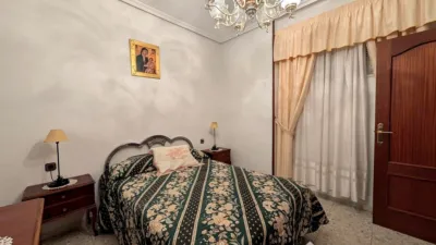 Apartment on Doctor Corral and Mairá Street photo 24