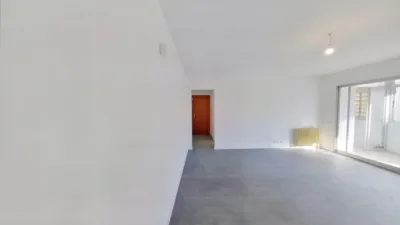 Apartment in Orcasitas photo 5