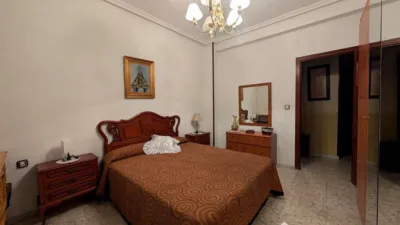 Apartment on Doctor Corral and Mairá Street photo 17