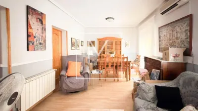 Apartment in Ensanche-Franciscanos photo 2