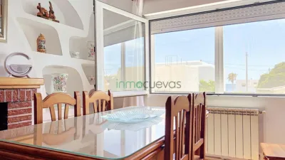 Chalet en Zona El Palmeral photo 4