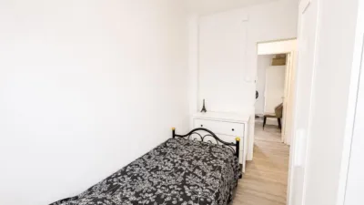 Apartment in Passatge del Progrés photo 24