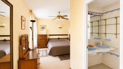 Penthouse on Carrer de Brussel·les photo 19