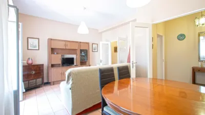 Flat in Tablada photo 8