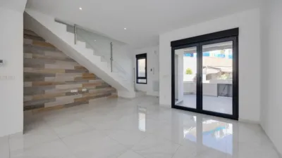 Terraced house on Calle Carmen Laforet, No. 3 photo 9