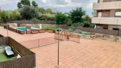 Flat in Castellarnau photo 37