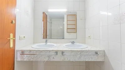 Apartment in Centre photo 17