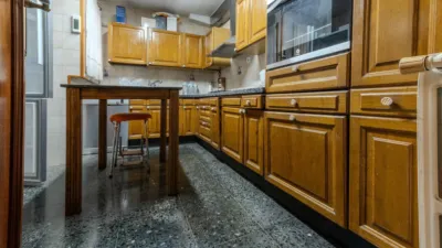 Apartment in Centre photo 8