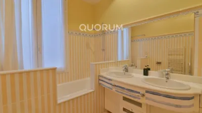 Apartment in Ensanche photo 61