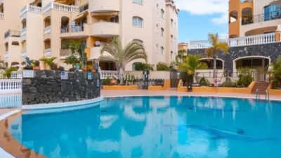 Duplex on Calle Caleta photo 6