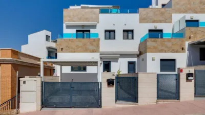 Terraced house on Calle Carmen Laforet, No. 3 photo 33