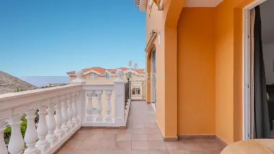 Duplex on Calle Caleta photo 19