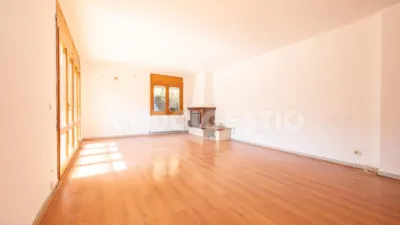 House in Tona photo 2