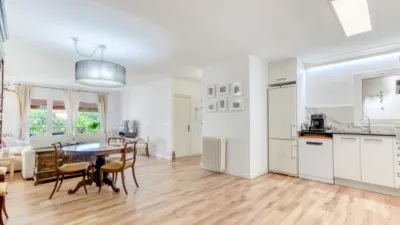 Apartment in Centre photo 3