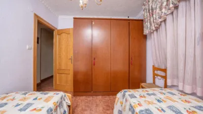 Apartment on Carrer Juan Díez Martínez photo 17