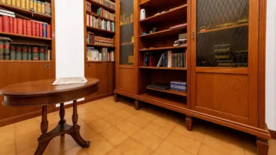 Apartment in Centre photo 25