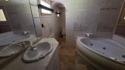 House on Carrer de la Ribagorça photo 38