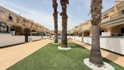Townhouse on Avenida de Gijon photo 62
